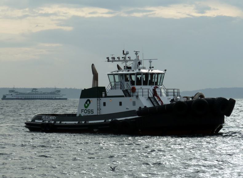 Nichols Brothers Boat Builders wins contract for Foss tugs
