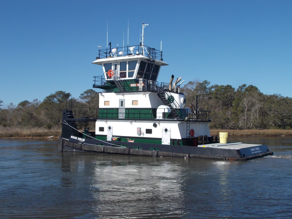 Master Marine delivers third pushboat in series to Plimsoll