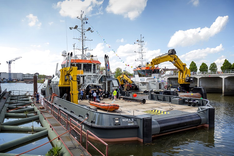 Neptune Marine delivers a DP2 EuroTug 3515 with hybrid propulsion to Zumaia Offshore, S.L