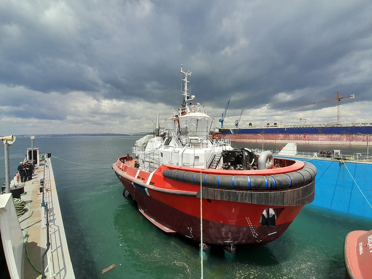 Sanmar Shipyards launches high-performance tug for new Greek customer