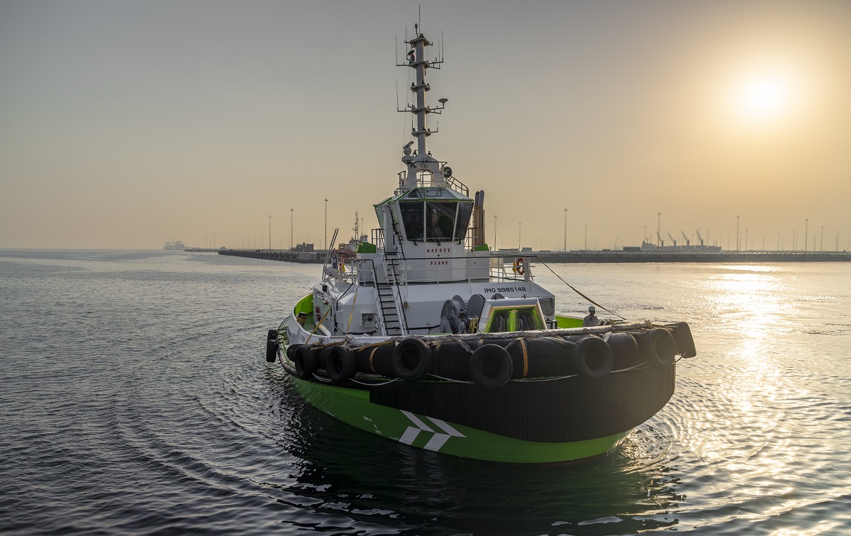 SAFEEN Group’s fully electric Damen RSD-E Tug 2513 achieves Guinness World Record™️