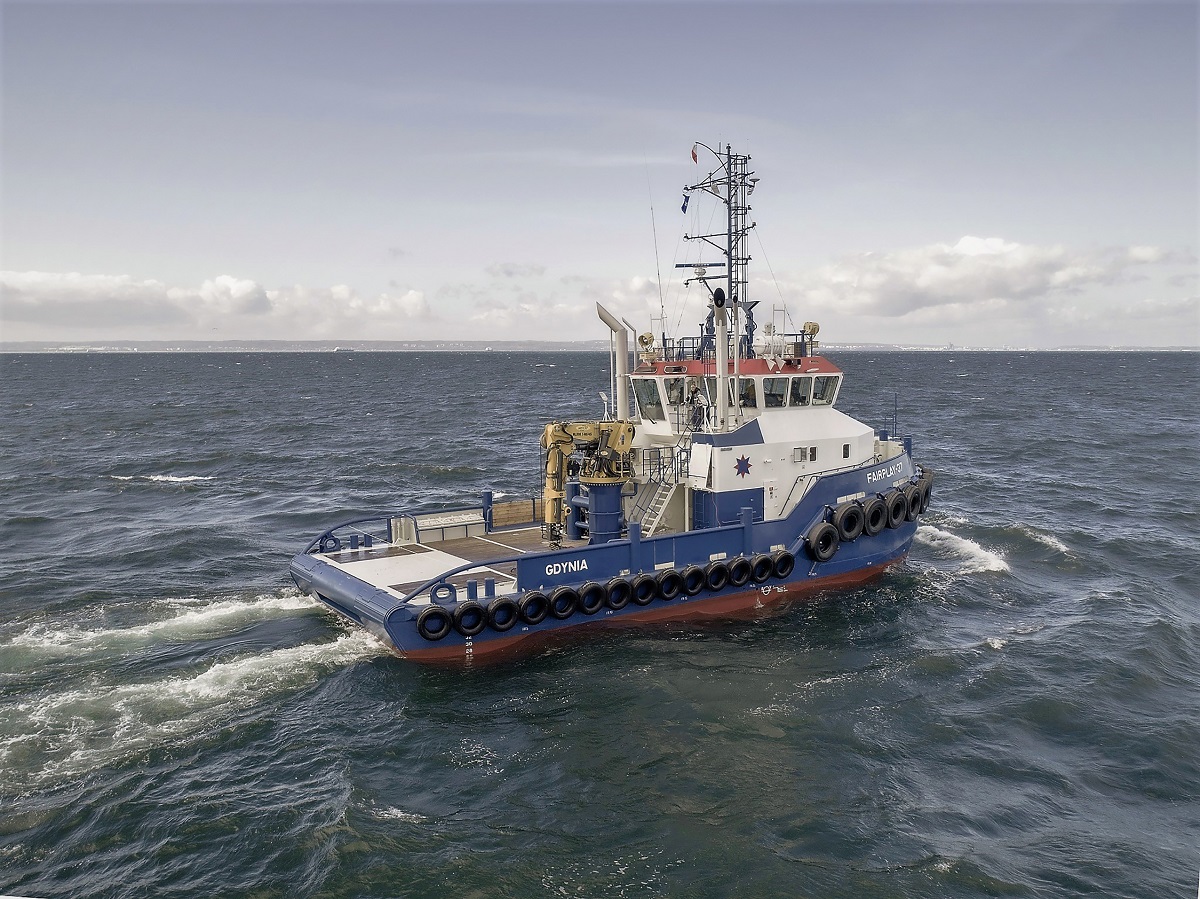 Damen Shoalbuster 2711 ICE delivered to Fairplay Towage Polska