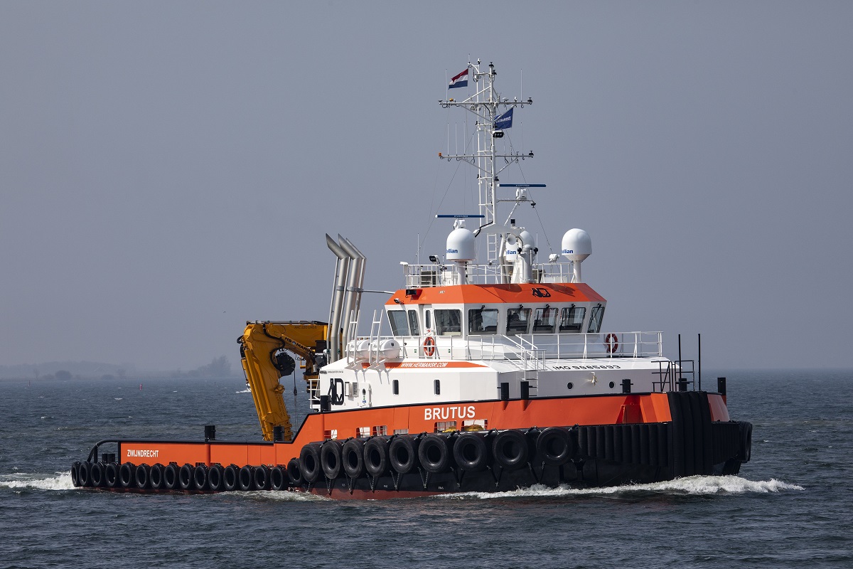 First of new Damen Shoalbuster 3514 SD DP2 class named in ceremony at Damen Shipyards Hardinxveld