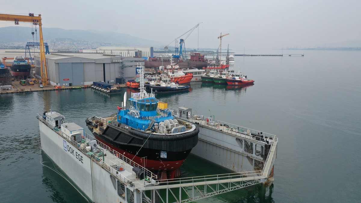 Uzmar – Smit Lamnalco Singapore Pte. Ltd. RAstar 4200 launching