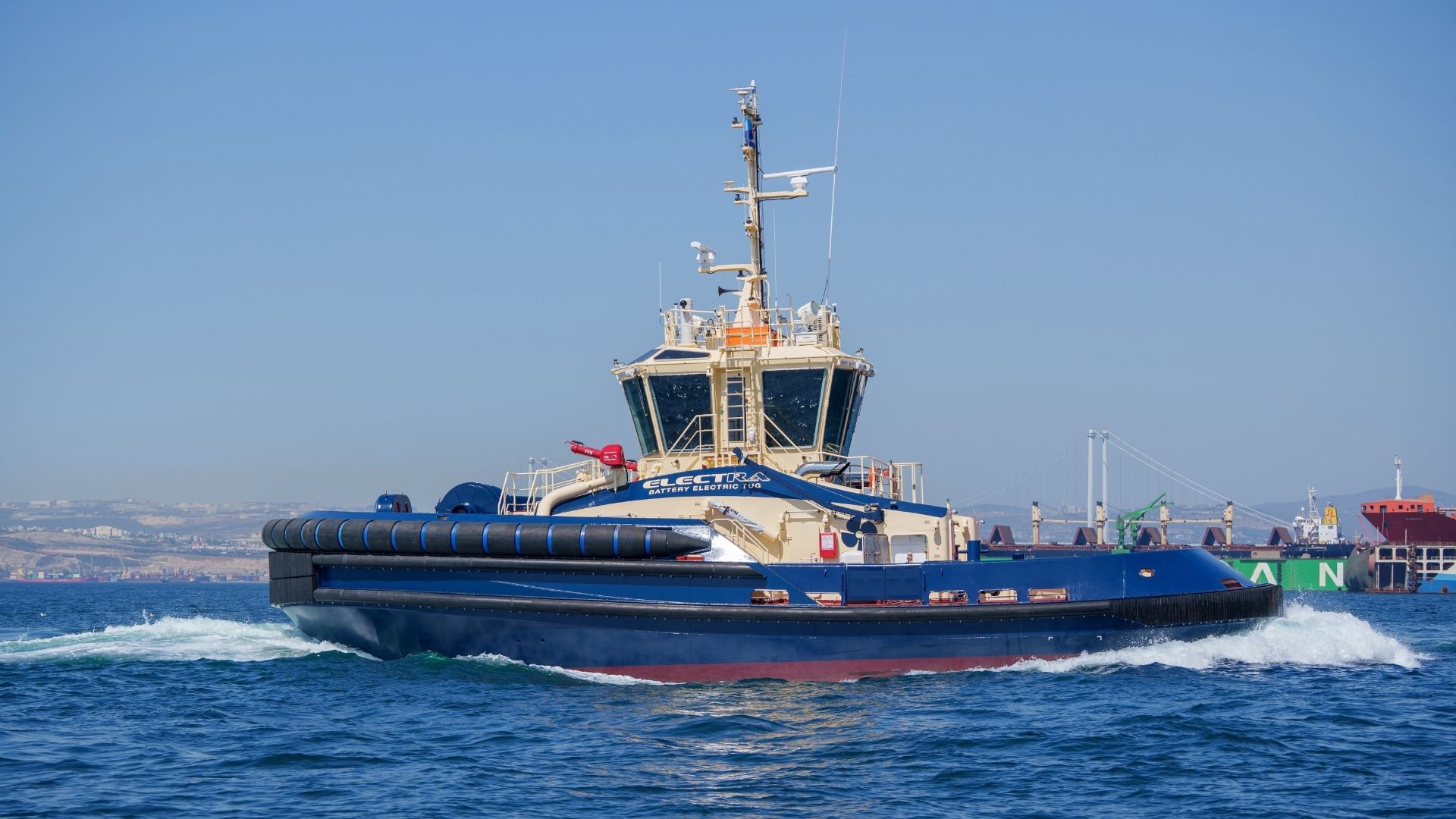 Sanmar delivers fully electric emissions-free tug to major global operator Svitzer