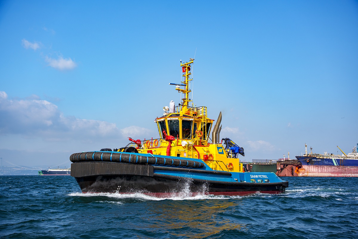 SAAM Towage Celebrates the Christening of the Petrel in Arica, Chile's First IMO Tier III Tugboat
